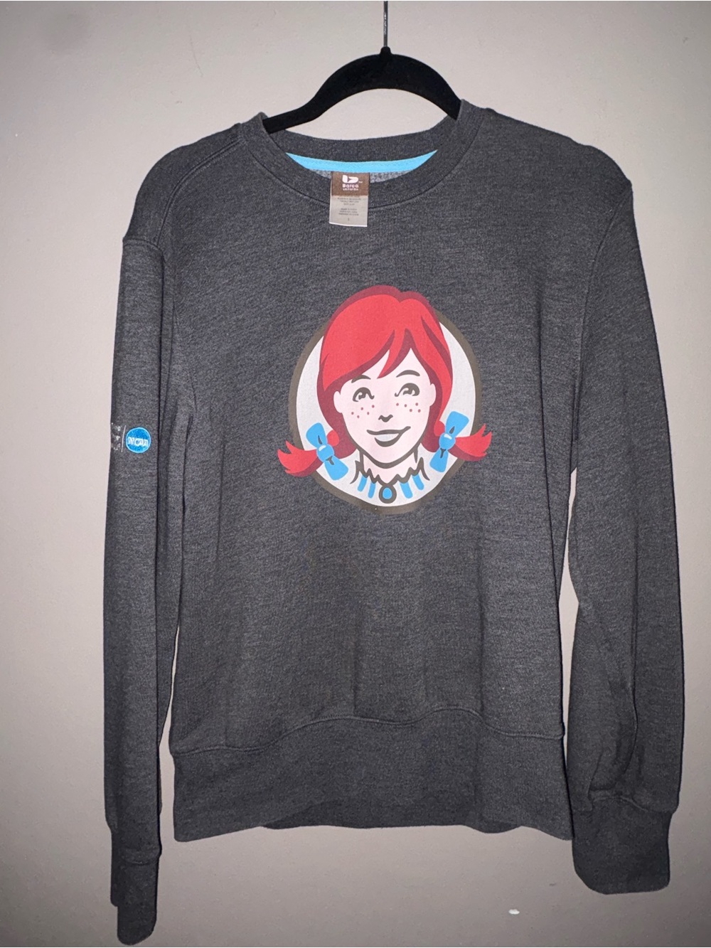 Barco Wendy’s sweatshirt grey Crewneck Sweatshirt with Wendy #hamburger#nwot